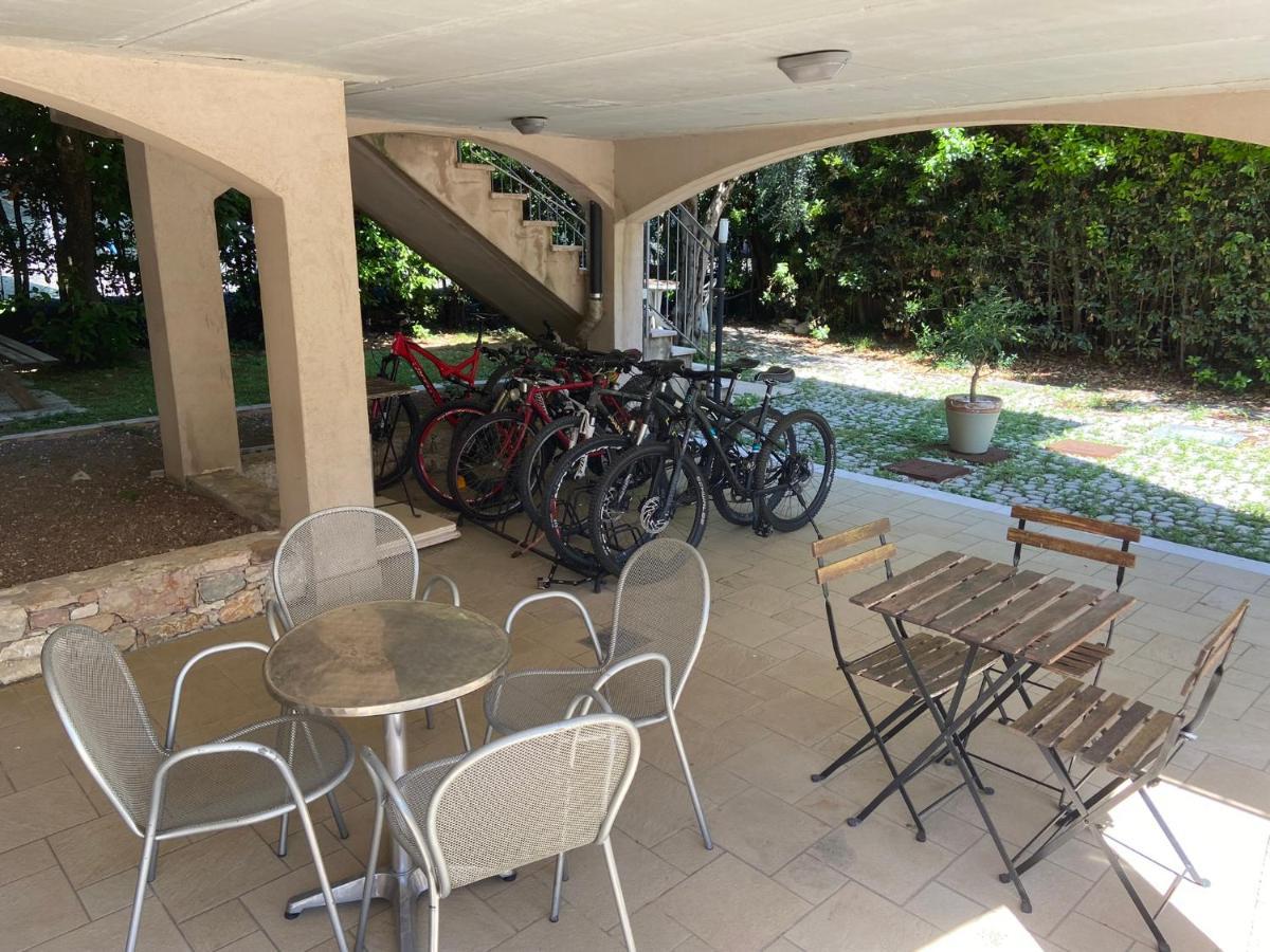 מאלצ'סינה Villa Gaia מראה חיצוני תמונה